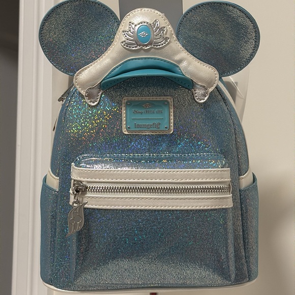 NEW Disney Cruise Line 25th Anniversary Shimmering Seas Loungefly Mini bag - Picture 3 of 12